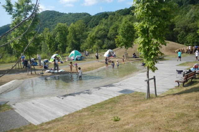 散策広場(小公園）