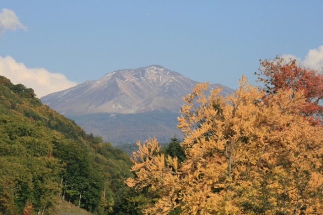 町道脇駐車帯2(旭岳トンネル上流2)