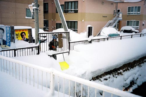 基北川－旭川市豊岡　投雪状況