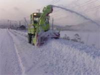 ロータリ装置にによる除雪の写真