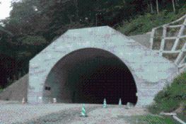 工事中のトンネル