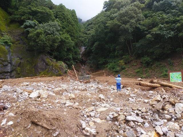 7月25日　砂防班が球磨村において被災状況を調査