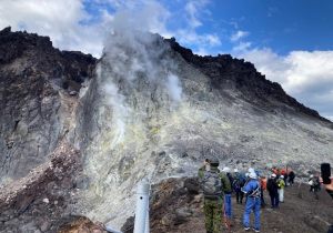 樽前山火山防災協議会現地合同調査