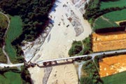 昭和56年8月洪水時の空からの写真