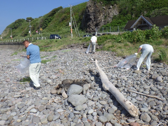 ゴミ持ち帰り運動の写真