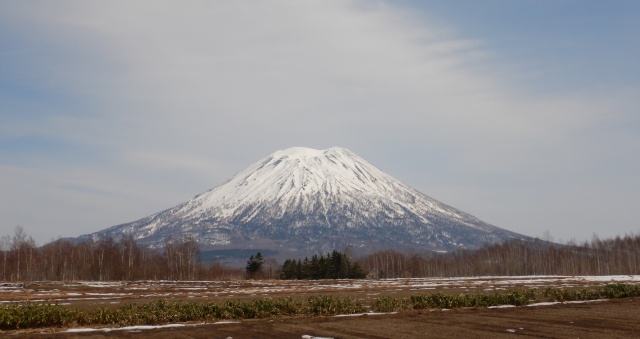 羊蹄山（国道5号 宮田ビューポイントパーキング（ニセコ町））