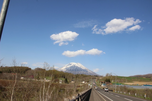 羊蹄山（国道5号 黒川ビューポイントパーキング（ニセコ町））