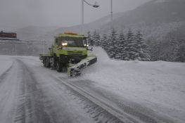 車道除雪作業