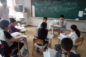 写真（学習会の様子(1)）