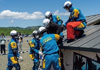倒壊家屋救助訓練