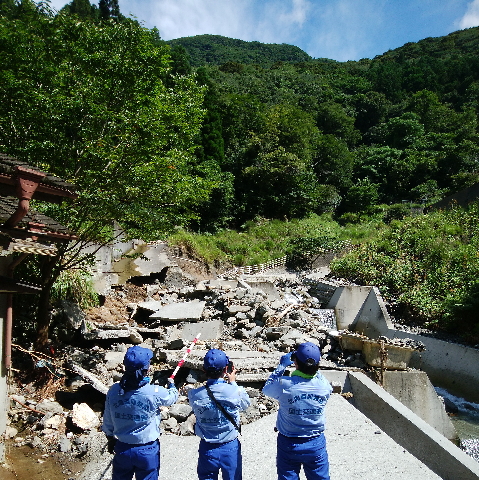 7月22日　砂防班が球磨村において被災状況を調査