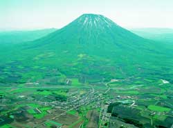 京極町の航空写真