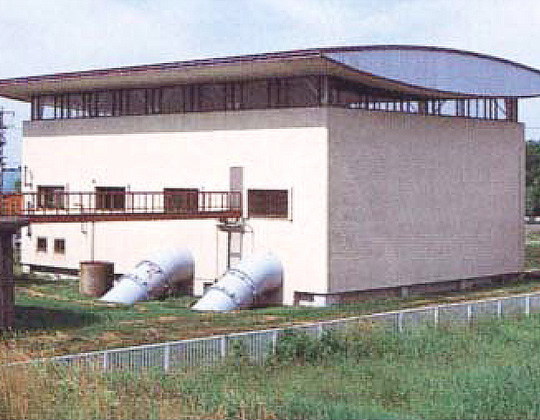千歳川の内水対策のために建設された南9号排水機場