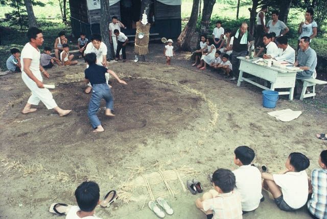 相撲(戸隠神社)