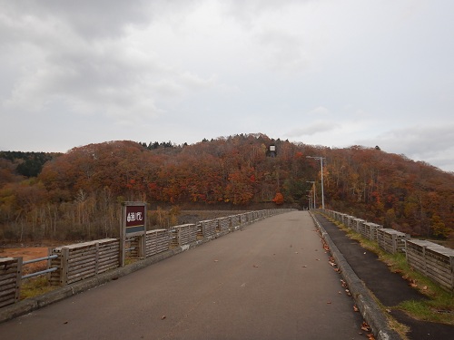 令和7年10月30日　漁川ダムからの風景