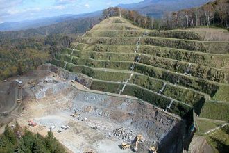 平成22年度原石山航空写真1