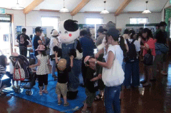 パネル展示会場でのイベントの様子